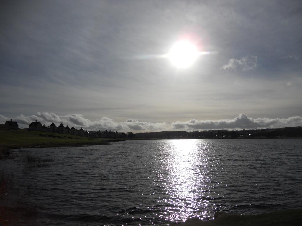 Leitrim Inn Carrick on Shannon Kültér fotó