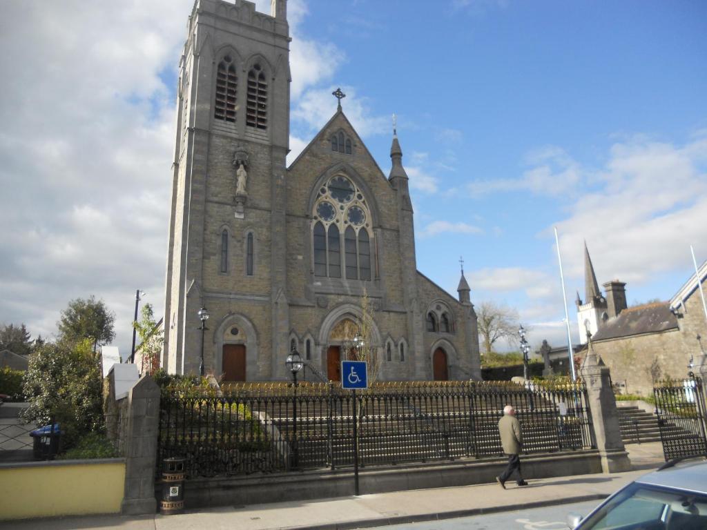 Leitrim Inn Carrick on Shannon Kültér fotó